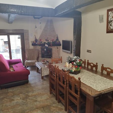 Vivienda Turistica El Caneco Tordesillas Esterno foto